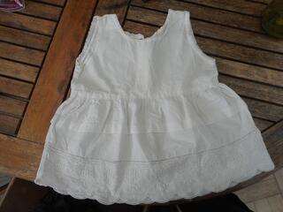 Ancienne robe fille blanche coton dentelle