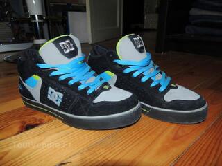 Chaussure Skate DC Shoes taille 42 comme Neuf