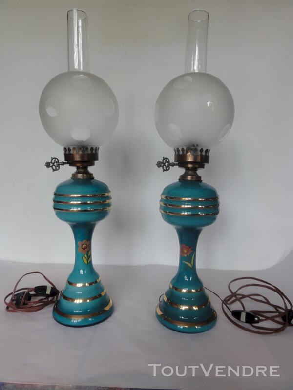 Paire de lampes à pétrole électrifiés style Napoléon III tr 113116628